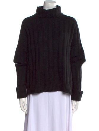 Soft Goat Cashmere Turtleneck Sweater