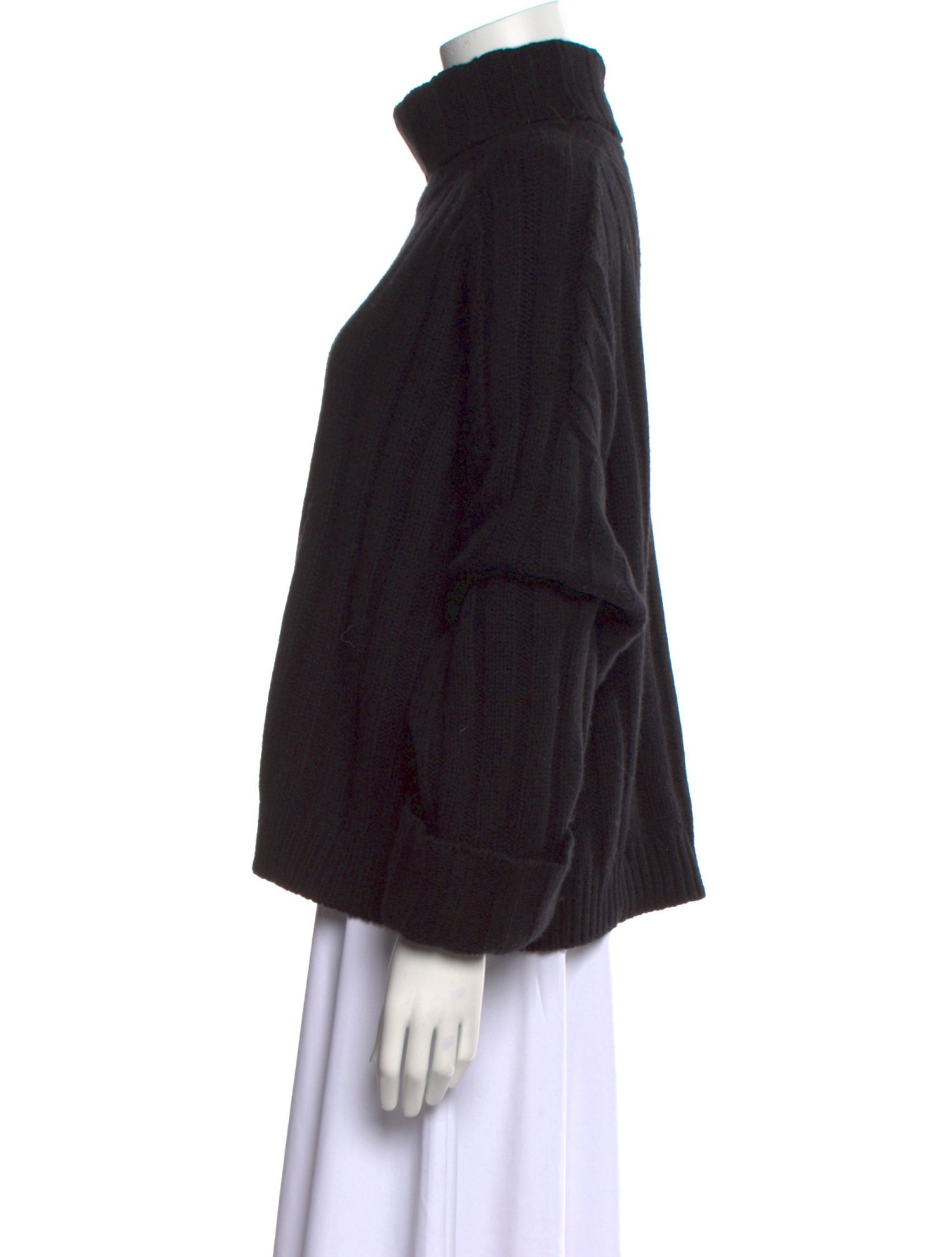 Soft Goat Cashmere Turtleneck Sweater