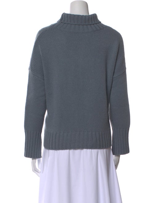 Soft Goat Cashmere Turtleneck Sweater
