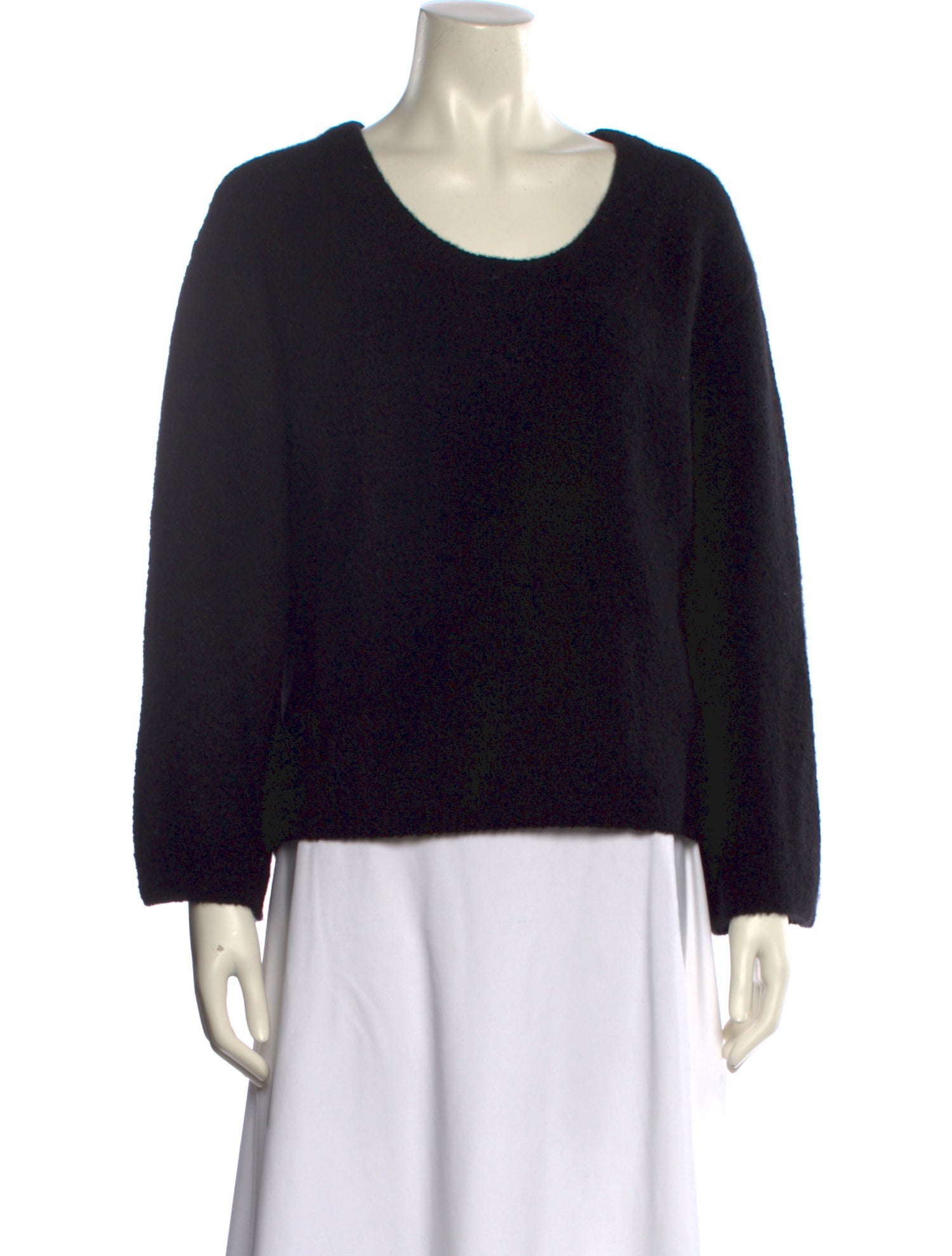 Soft Goat Cashmere Scoop Neck Sweater