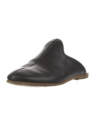 Sabah Leather Mules