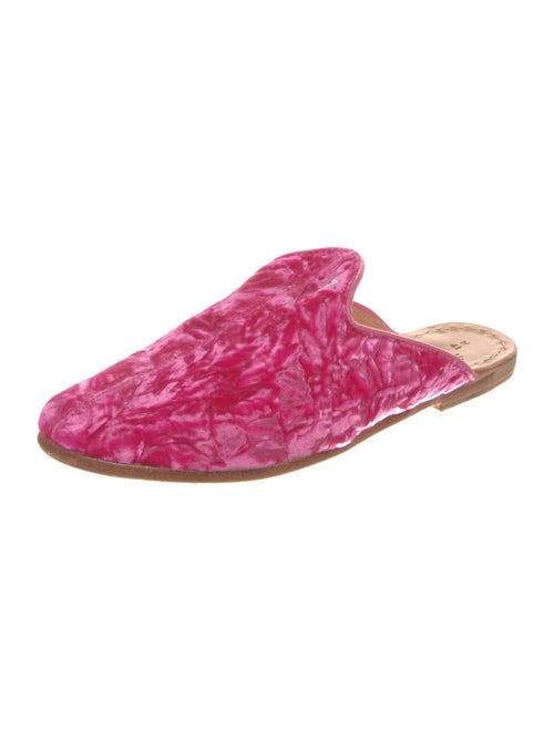 Sabah Velvet Mules