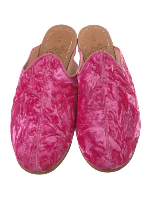 Sabah Velvet Mules