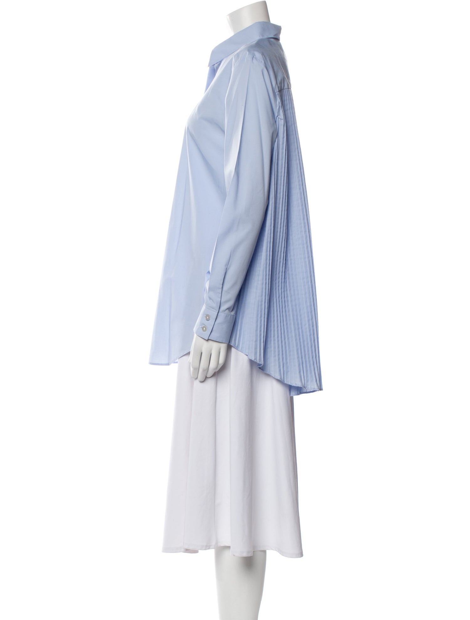 Sharis Place Private Label Long Sleeve Button-Up Top