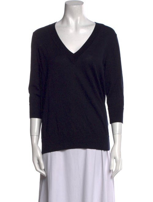 Sharis Place Private Label V-Neck Three-Quarter Sleeve Top