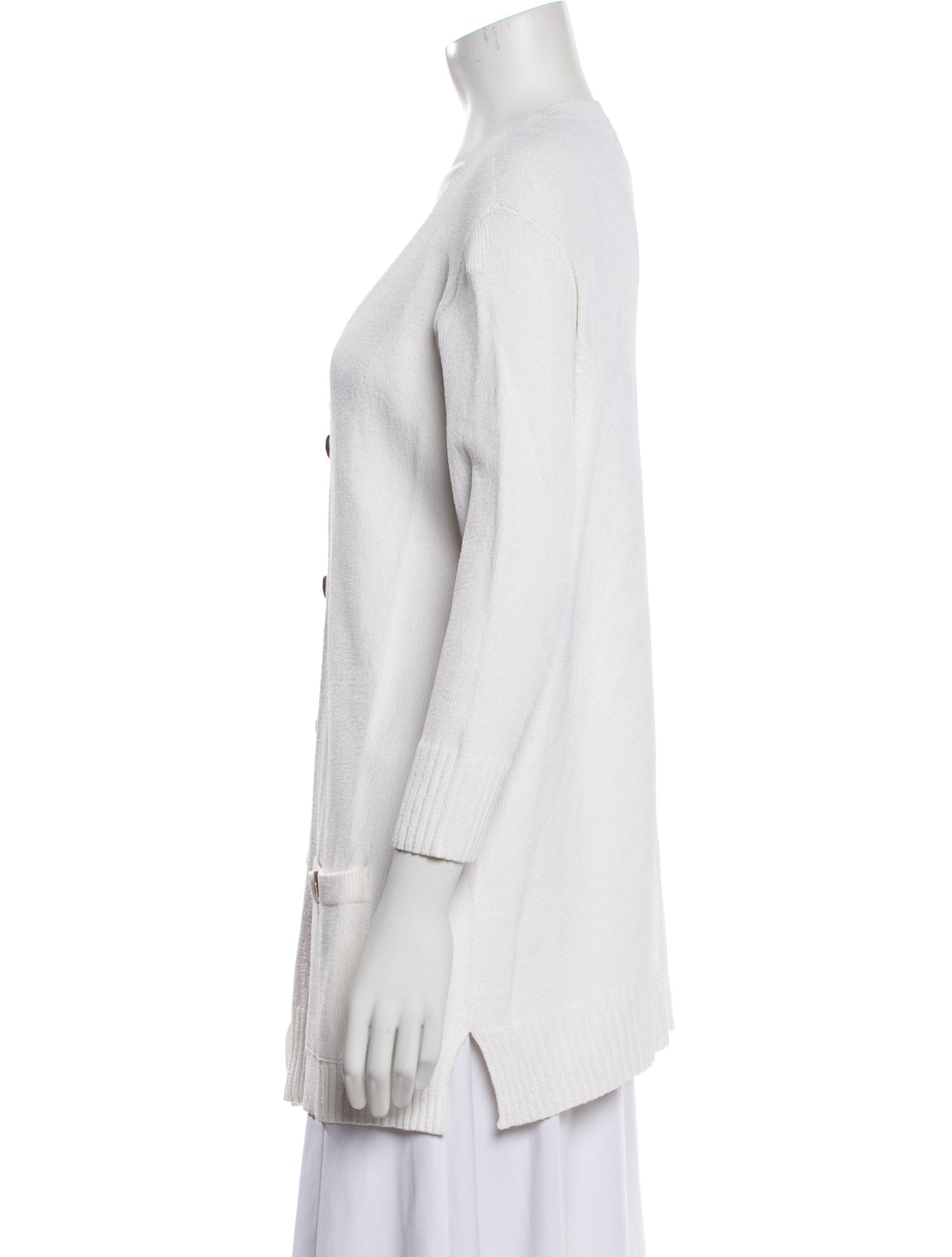 Sharis Place Private Label V-Neck Sweater