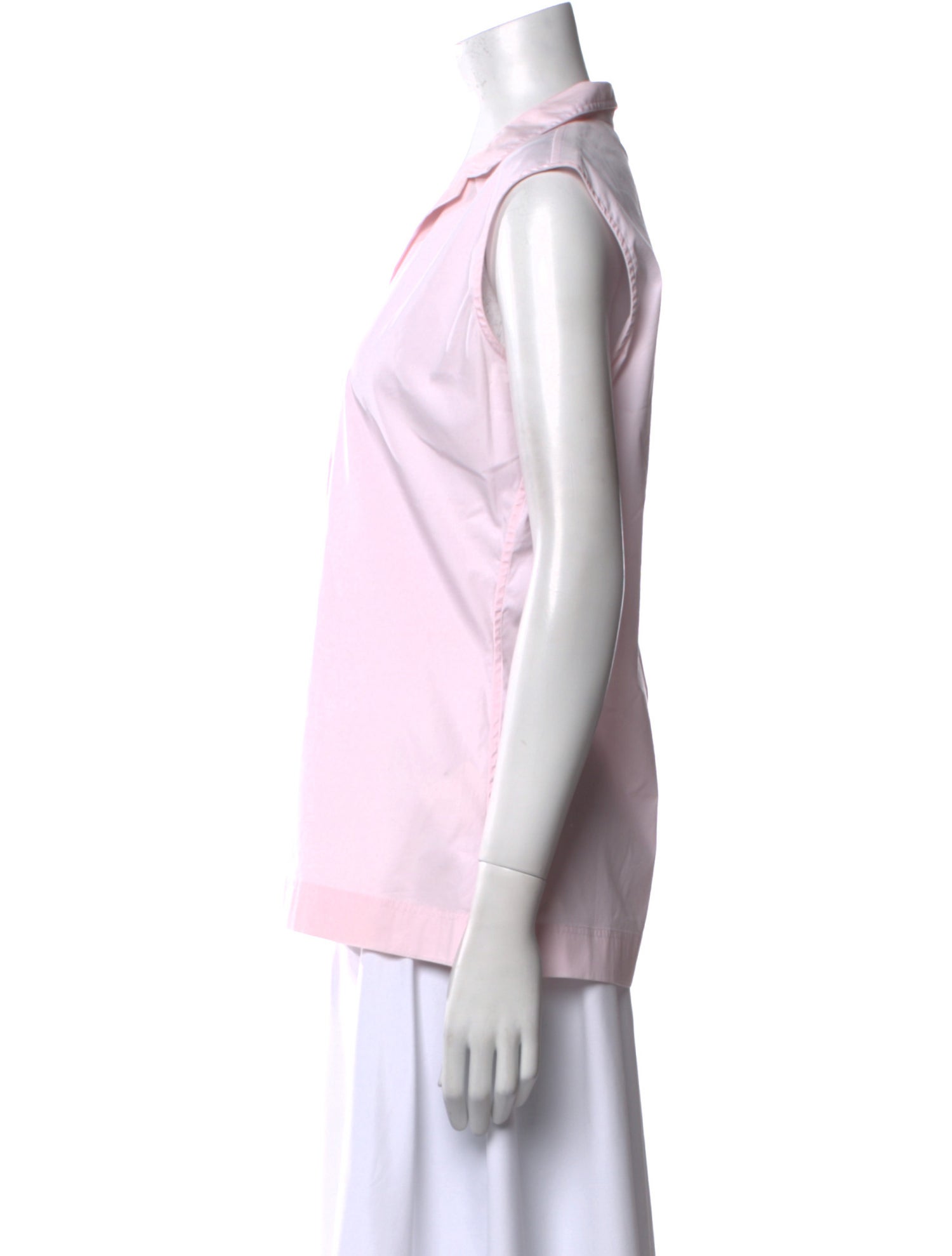 Sharis Place Private Label V-Neck Sleeveless Button-Up Top