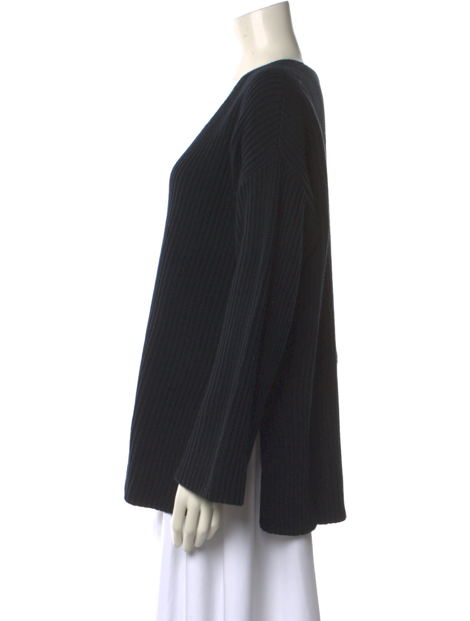 Sharis Place Private Label V-Neck Sweater
