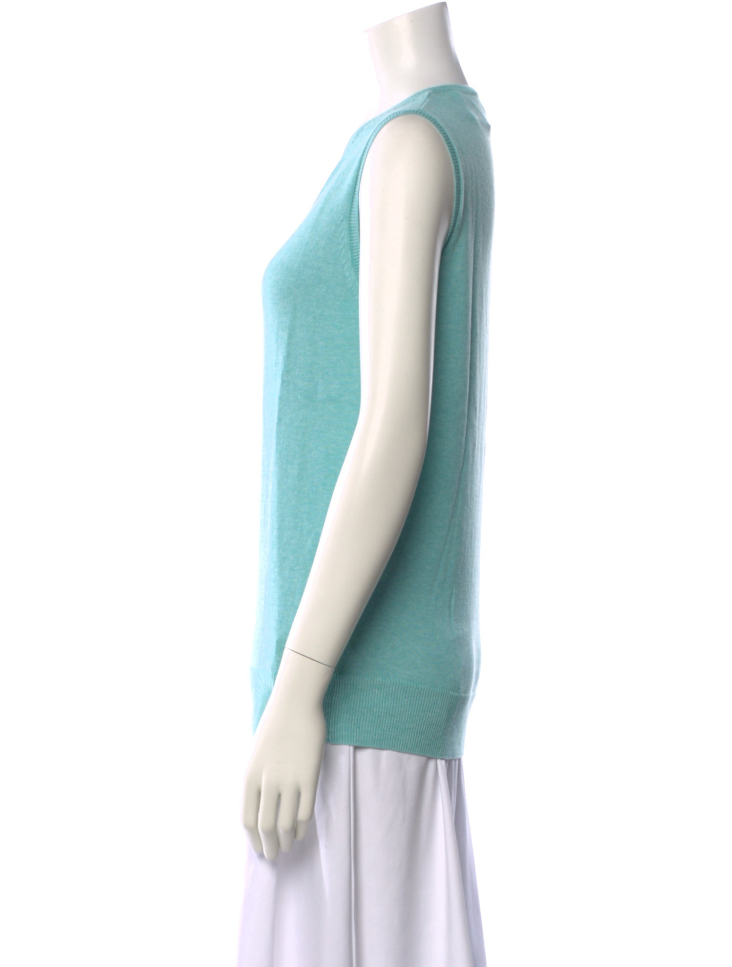 Sharis Place Private Label Crew Neck Sleeveless Top