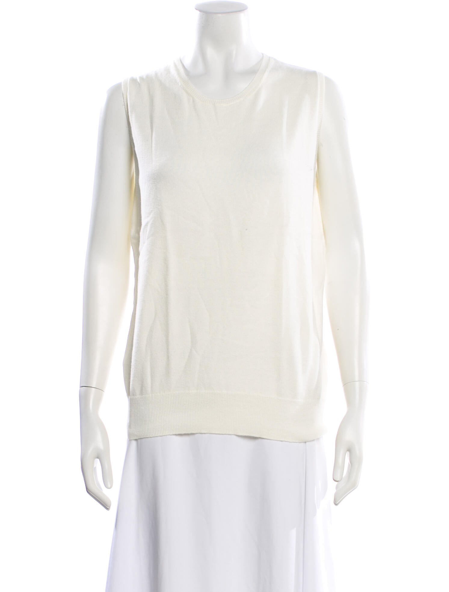 Sharis Place Private Label Crew Neck Sleeveless Top