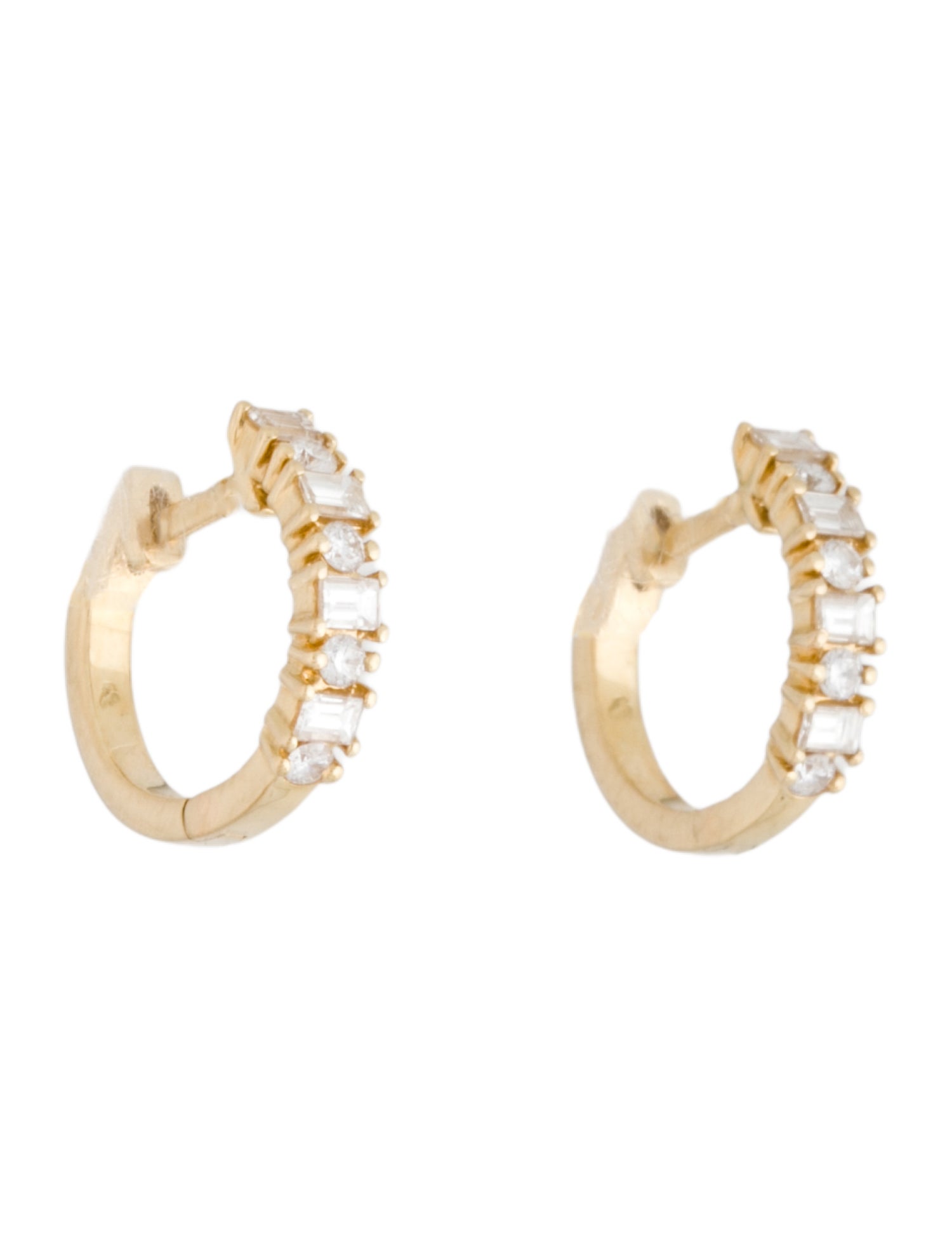 Shy Creation 14K Diamond Huggie Earrings