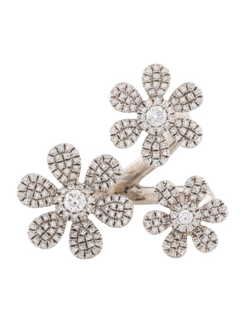 Shy Creation 14K Diamond Flower Cocktail Ring