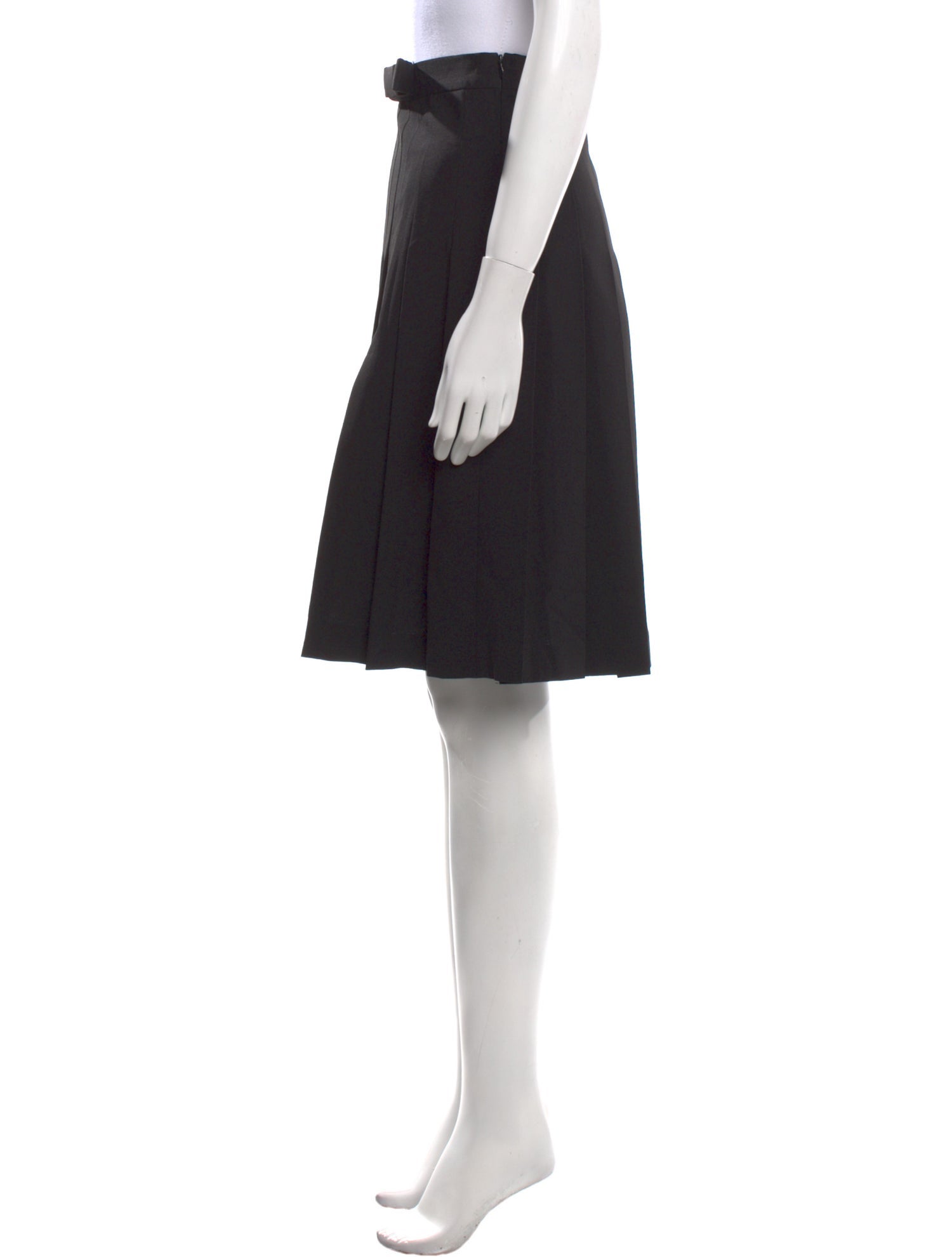 Shushu/tong Bow Accents Knee-Length Skirt