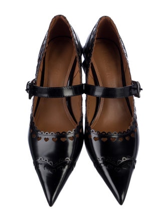 Shushu/tong Leather Pumps