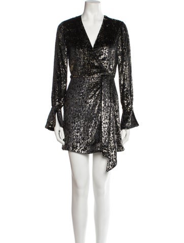 Simkhai Dresses V-Neck Knee-Length Dress US 0 | XS