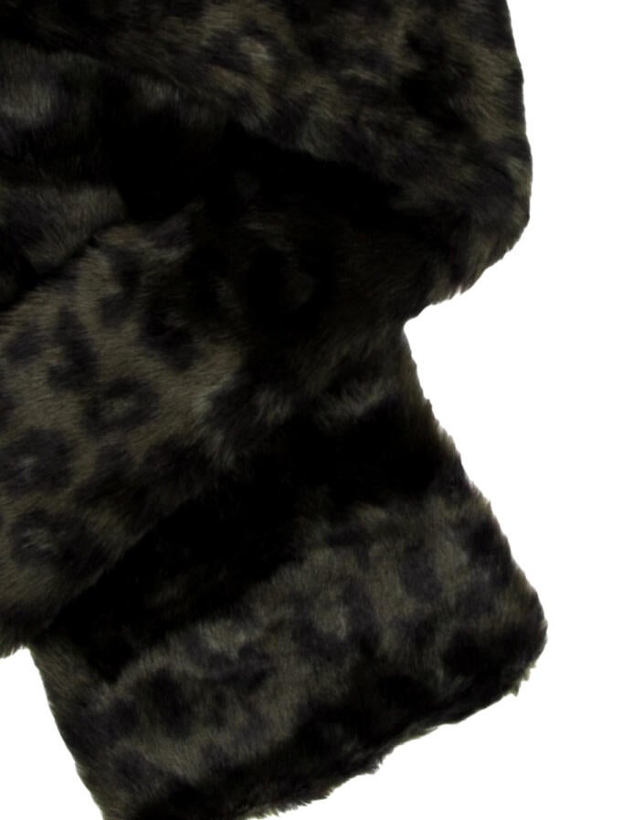 Charlotte Simone Scarf