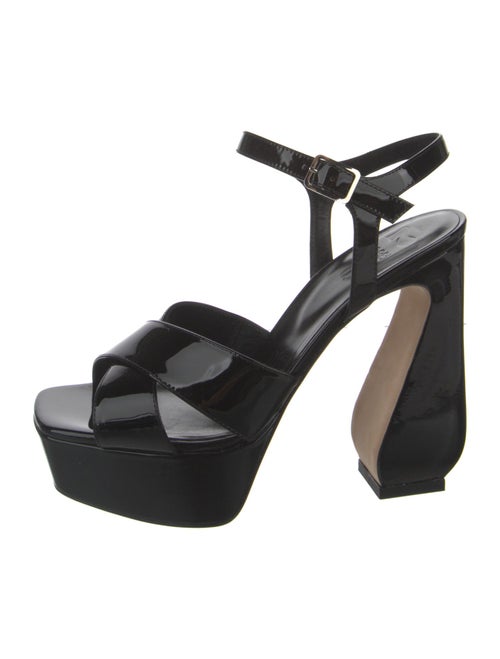 Si Rossi Patent Leather Sandals