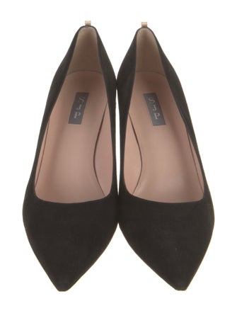 Sarah Jessica Parker Suede Pumps