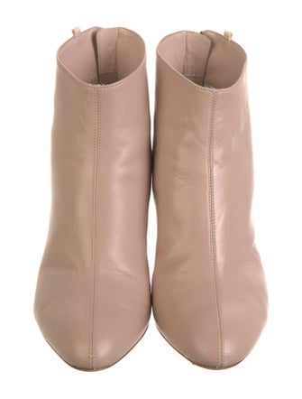 Sarah Jessica Parker Leather Boots