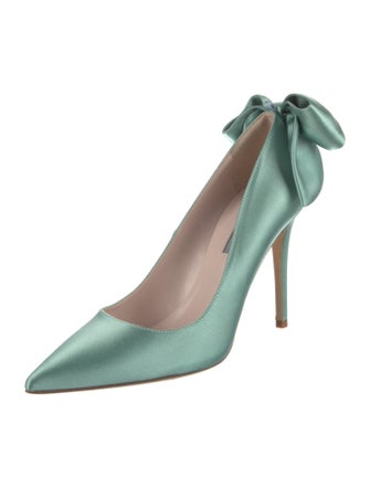 Sarah Jessica Parker Satin Bow Accents Pumps