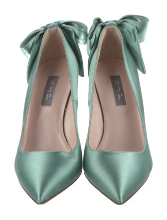 Sarah Jessica Parker Satin Bow Accents Pumps