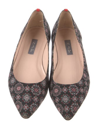 Sarah Jessica Parker Floral Print Ballet Flats