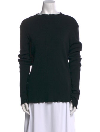 Selva Negra Bateau Neckline Long Sleeve Sweatshirt