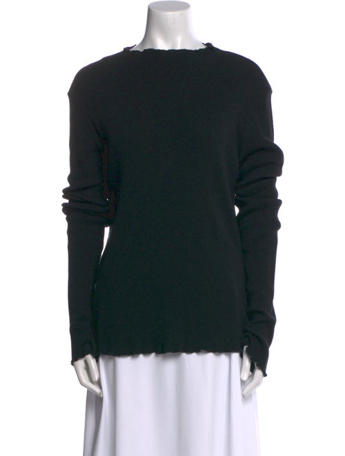 Selva Negra Bateau Neckline Long Sleeve Sweatshirt
