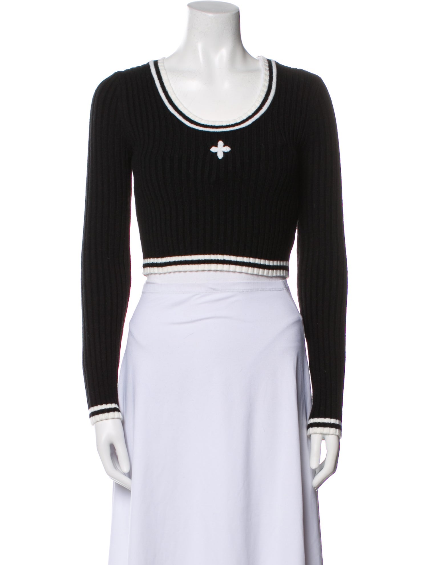 SMFK Scoop Neck Long Sleeve Crop Top w/ Tags