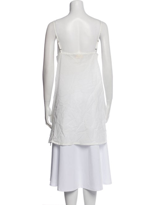 Spell Scoop Neck Sleeveless Tunic