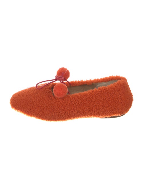 Sleeper Pom-Pom Embellishments Moccasins