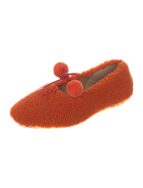 Sleeper Pom-Pom Embellishments Moccasins