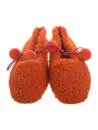 Sleeper Pom-Pom Embellishments Moccasins