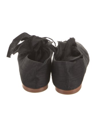 Sleeper Bow Accents Moccasins
