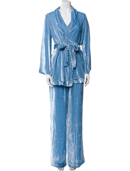 Sleeping with Jacques Lounge Set