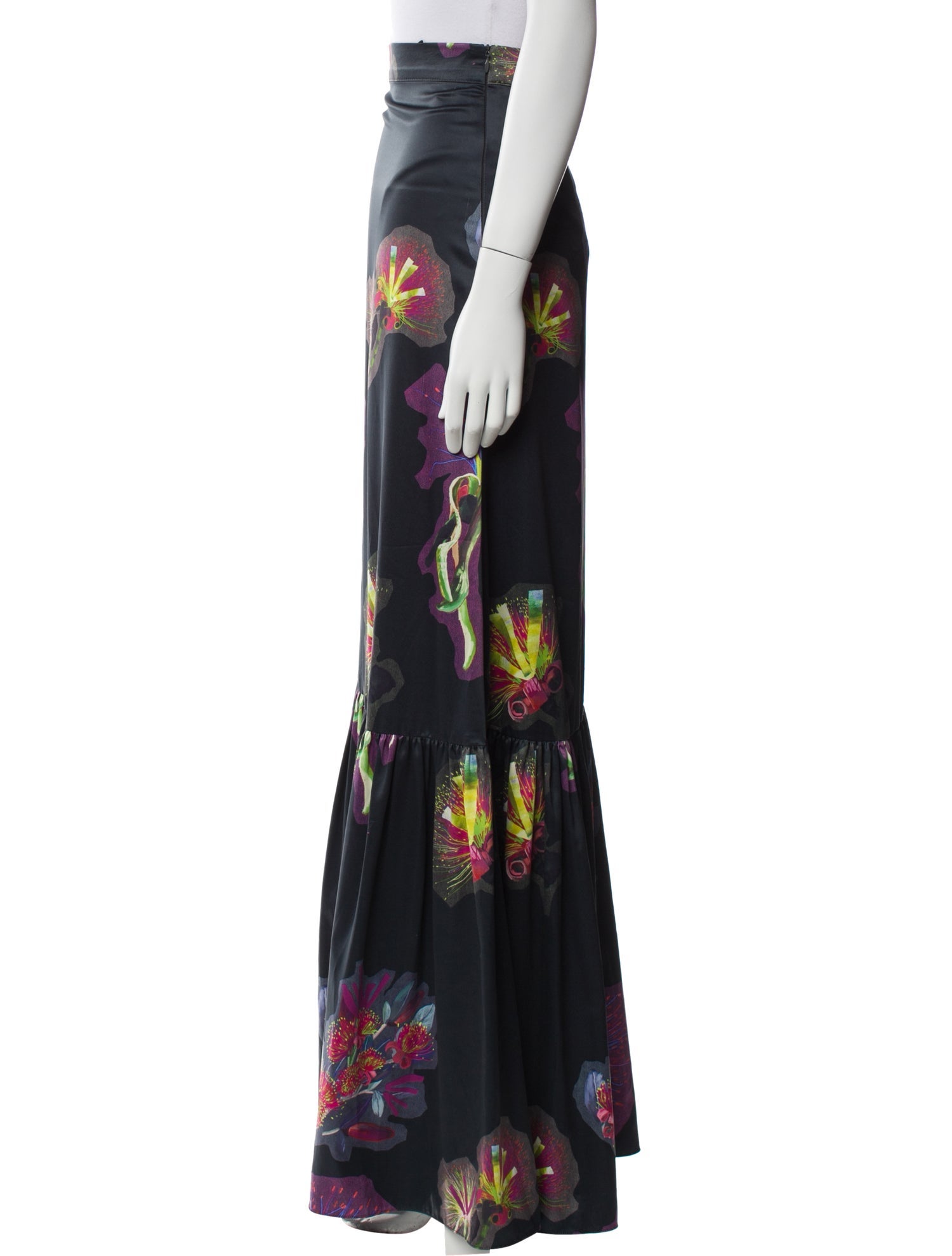Sandra Weil Floral Print Long Skirt