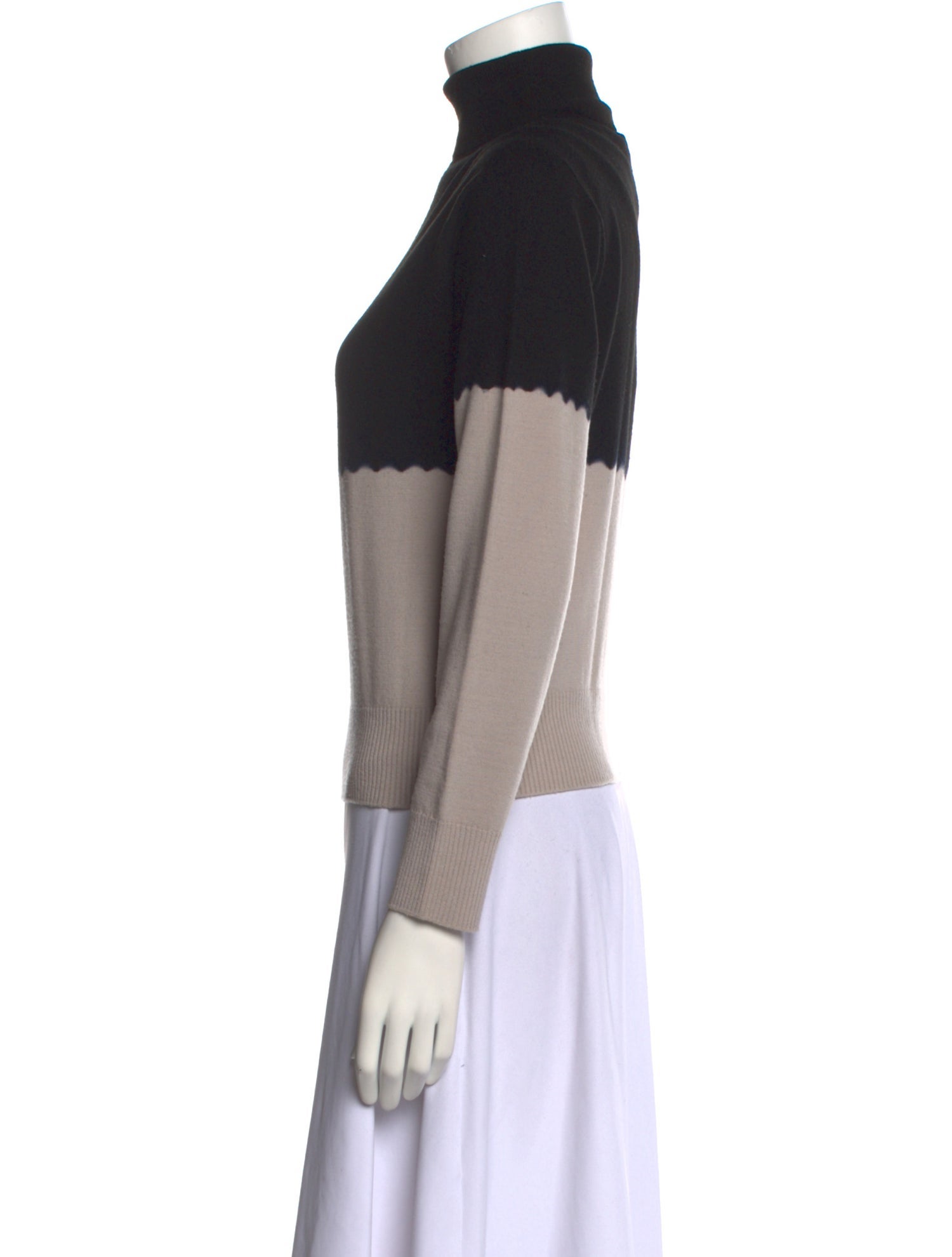 Suzusan Wool Colorblock Pattern Sweater