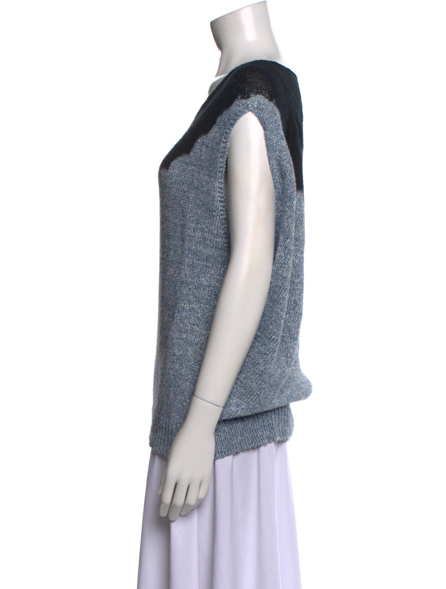 Suzusan Printed Scoop Neck Sweater w/ Tags