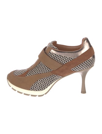 Sneex Colorblock Pattern Leather Trim Embellishment T-Strap Pumps