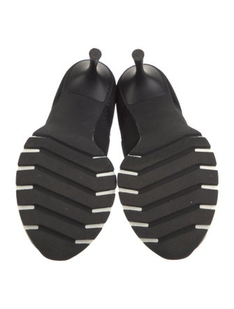 Sneex Suede Mesh Accents Pumps