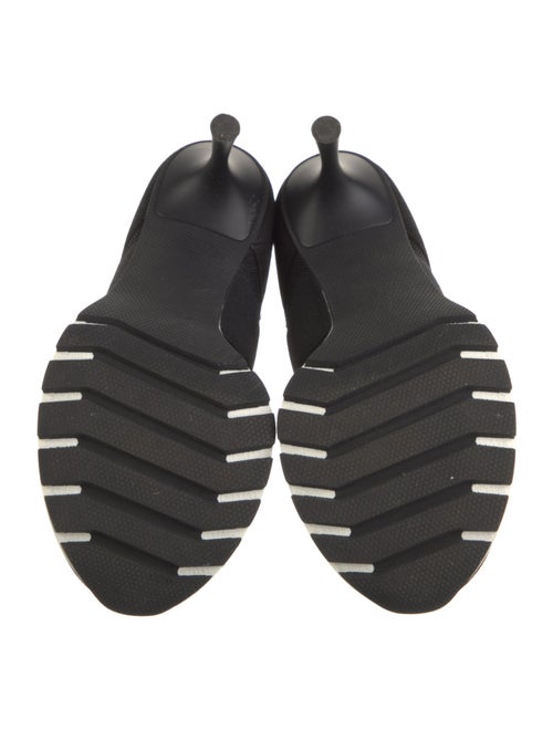 Sneex Suede Mesh Accents Pumps