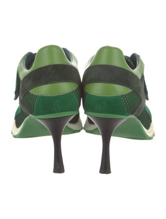 Sneex Leather Colorblock Pattern Pumps