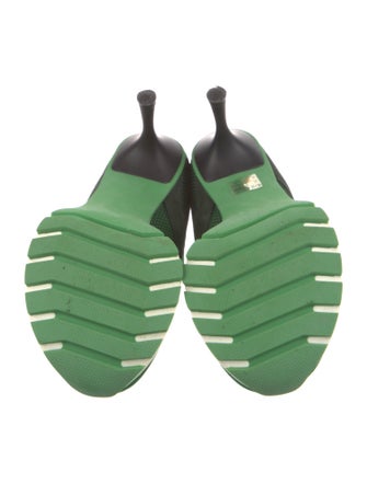 Sneex Leather Colorblock Pattern Pumps