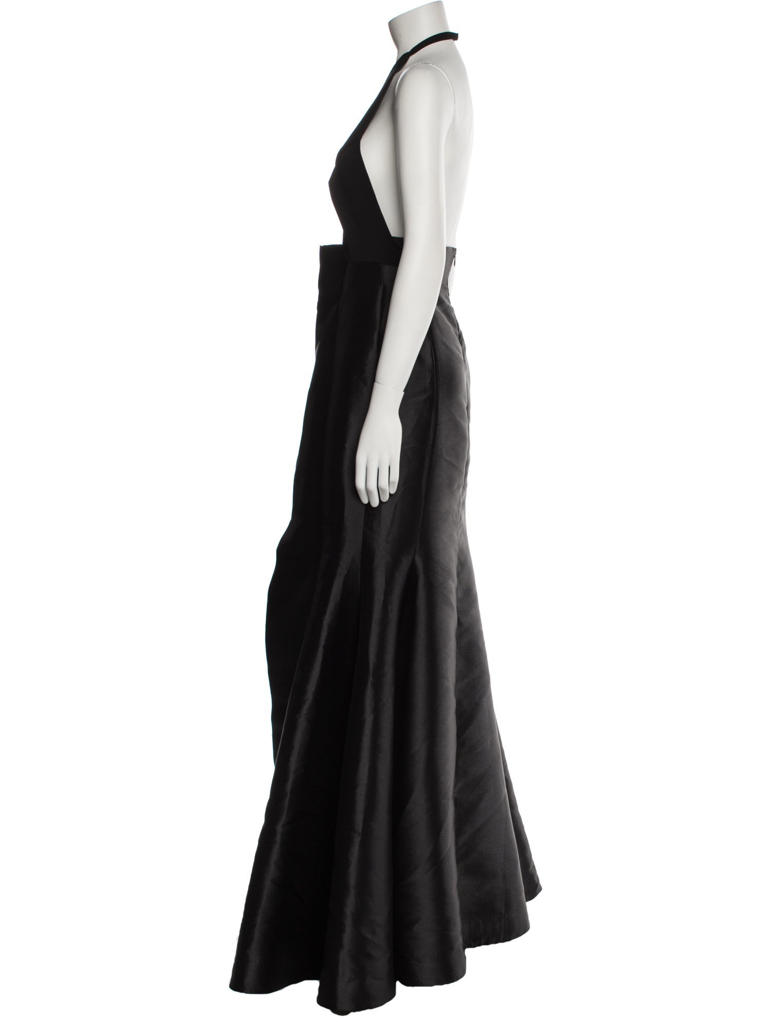 Solace London Halterneck Long Dress - Black Dresses, Clothing - WSOLA26233 | The RealReal Solace London Halterneck Long Dress - Black Dresses, Clothing - WSOLA26233 | The RealReal