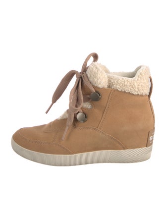 SOREL x Chloé Suede Lace-Up Boots