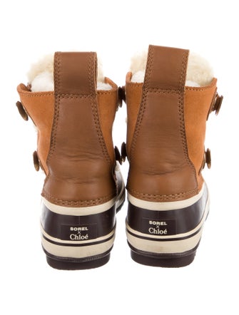 SOREL x Chloé Suede Lace-Up Boots