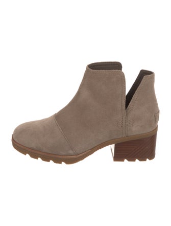 Sorel Suede Whipstitch Trim Boots