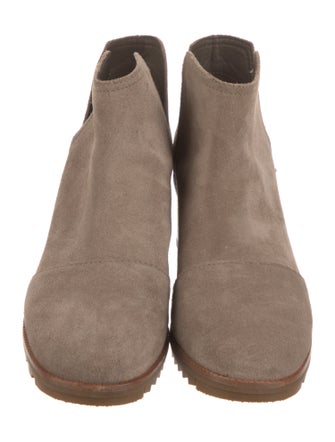Sorel Suede Whipstitch Trim Boots