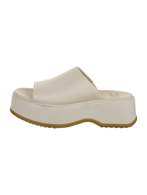 Sorel Leather Slides