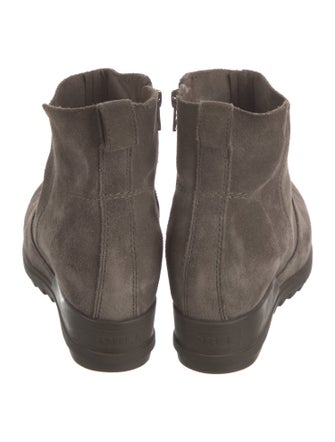 Sorel Suede Boots